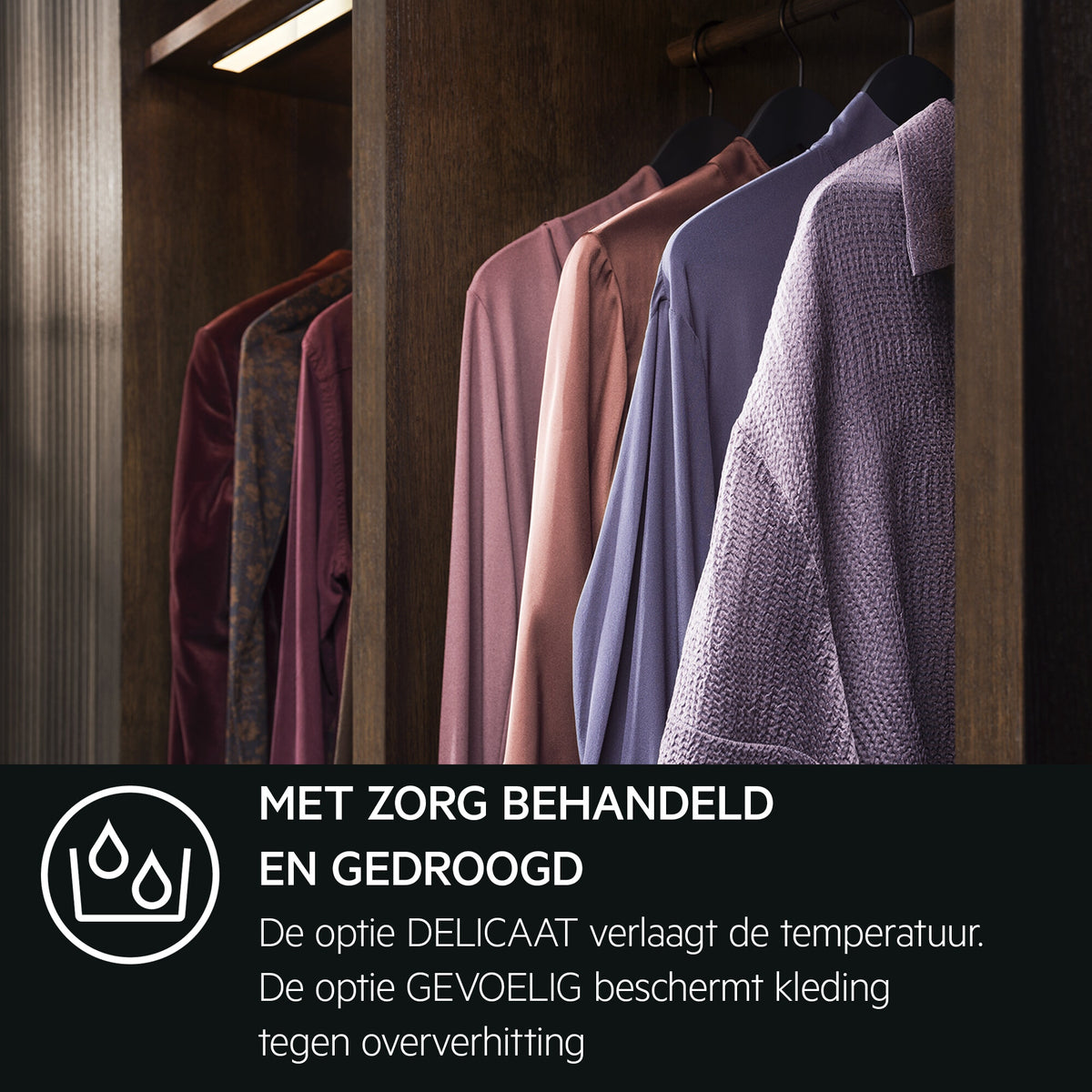 AEG Series 7000 TR718A2B wasdroger Vrijstaand Voorlader 8 kg Wit